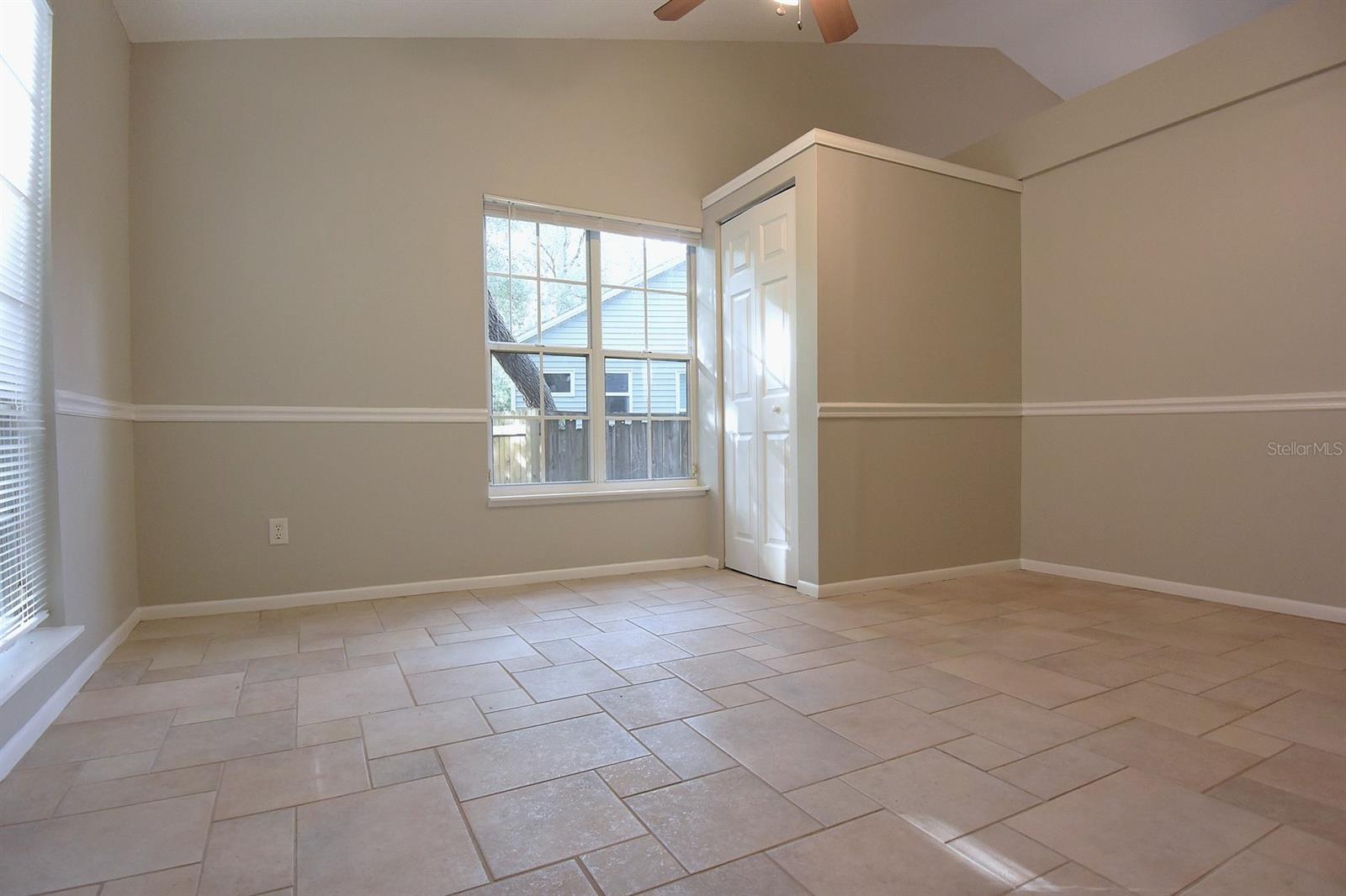 1672 COUNTRYWOOD ST — photo 30