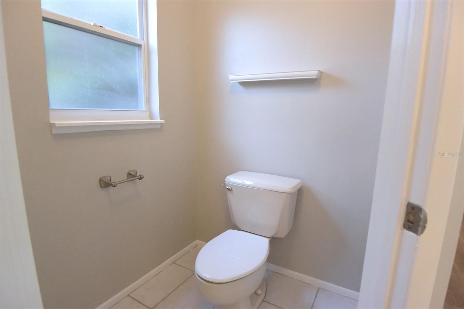 1672 COUNTRYWOOD ST — photo 25