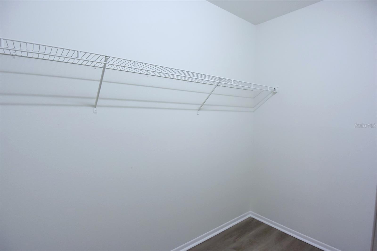 1672 COUNTRYWOOD ST — photo 26