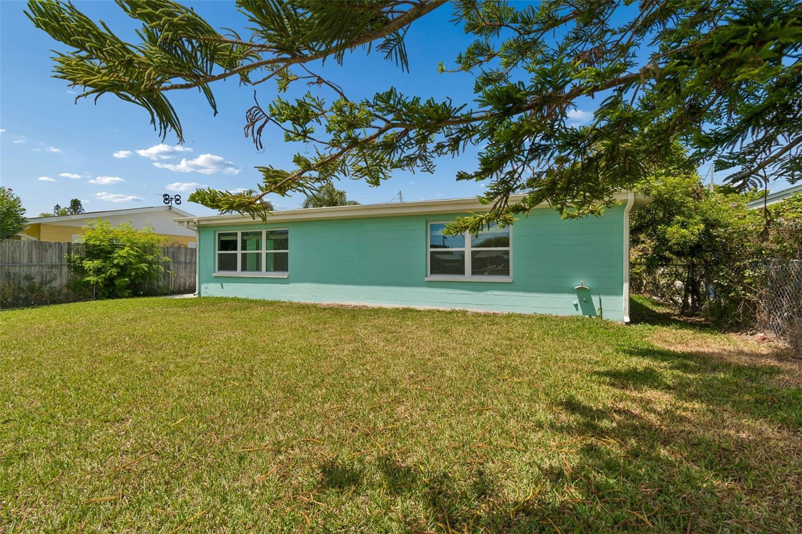 4234 FLORAMAR TER — photo 48