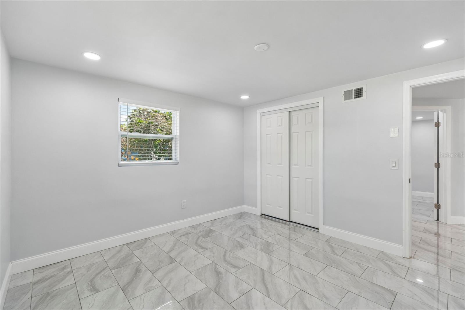 4234 FLORAMAR TER — photo 35