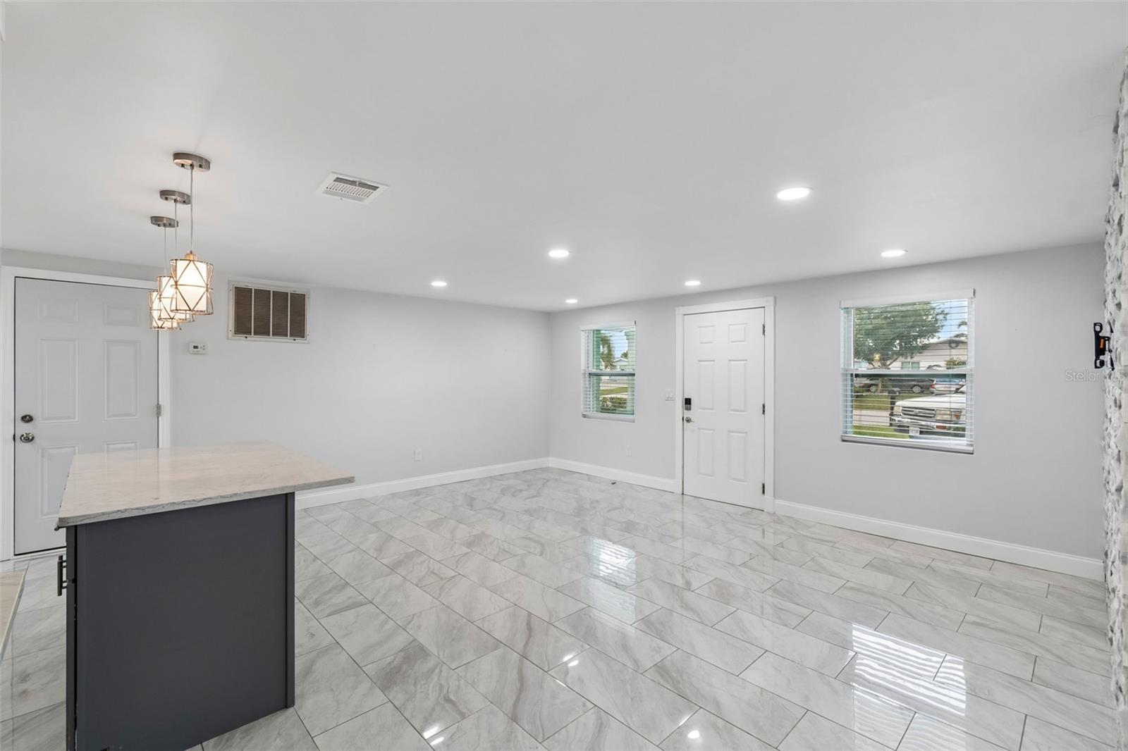 4234 FLORAMAR TER — photo 12