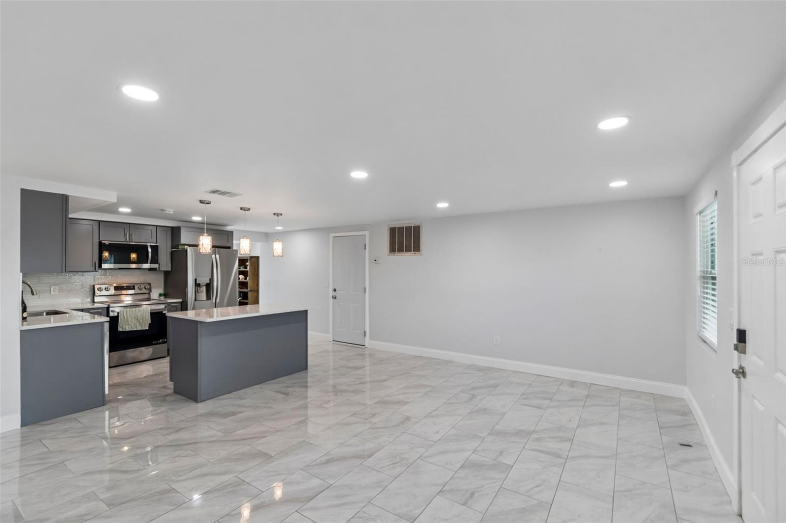 4234 FLORAMAR TER — photo 14
