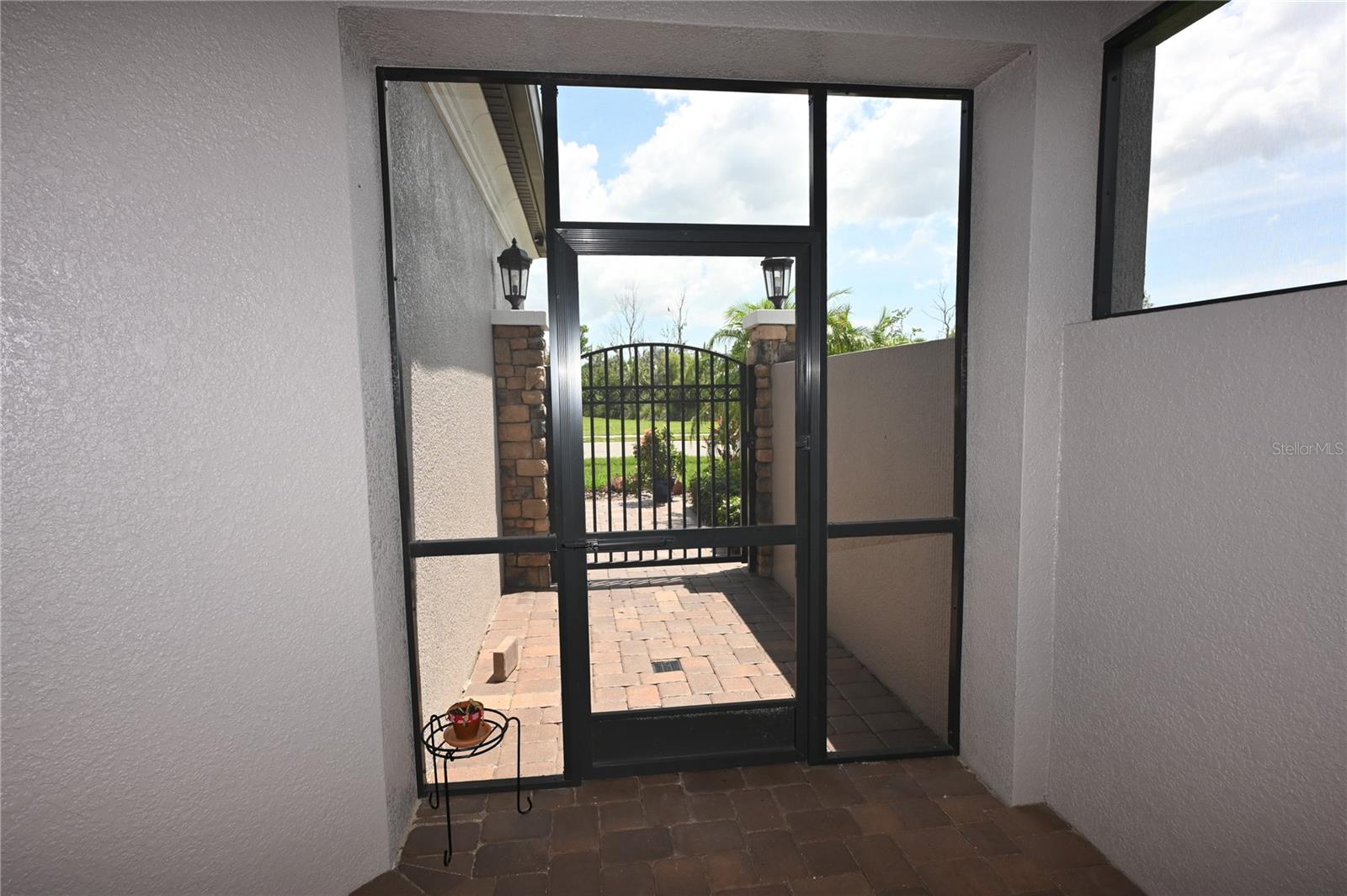 9760 HIGHLAND PARK PL — photo 6