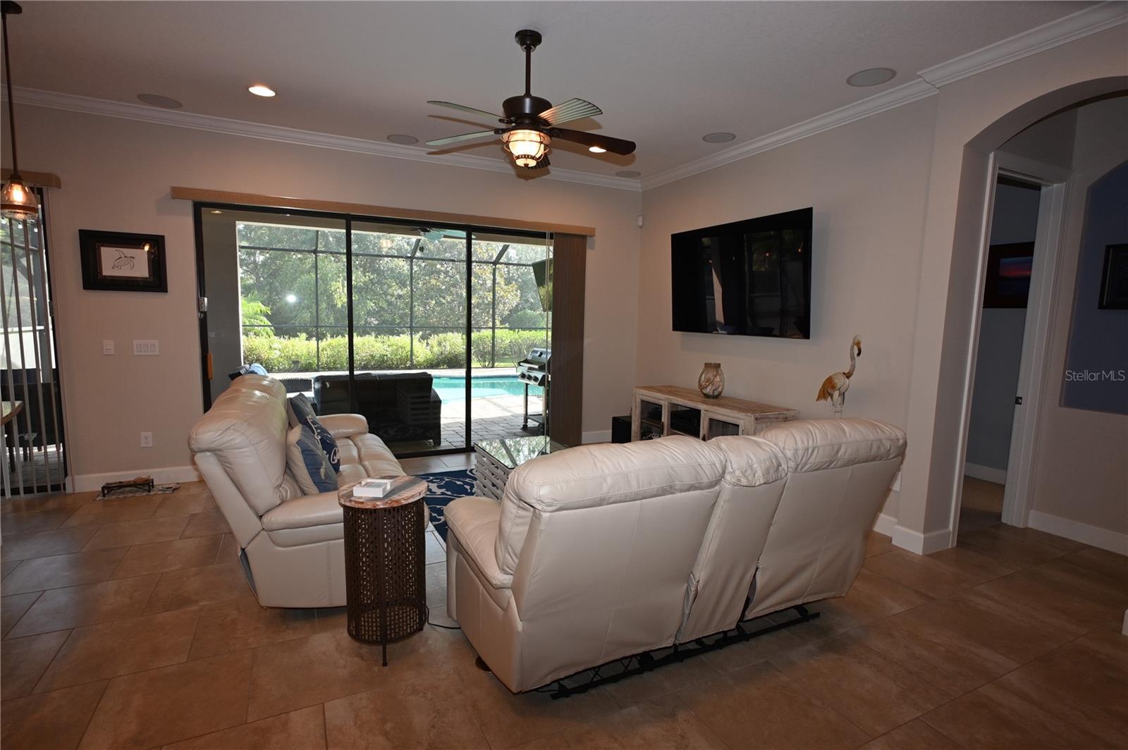 9760 HIGHLAND PARK PL — photo 49