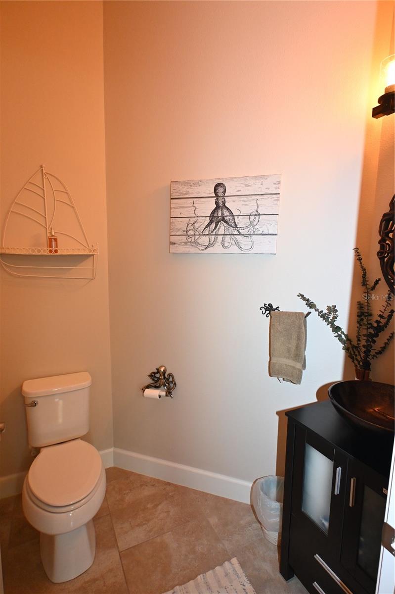 9760 HIGHLAND PARK PL — photo 42