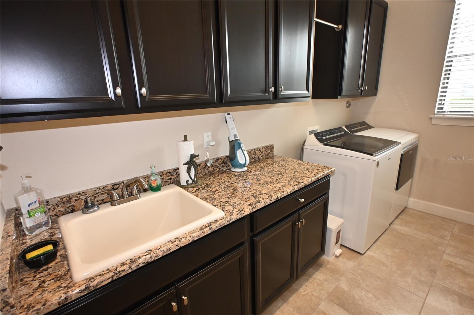 9760 HIGHLAND PARK PL — photo 67
