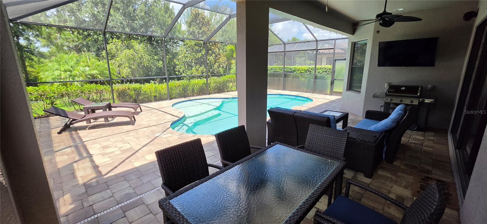 9760 HIGHLAND PARK PL — photo 26