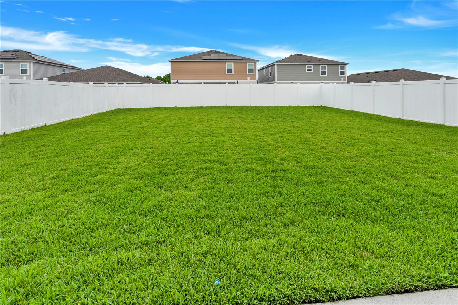 12737 TANNENCREST DR — photo 28