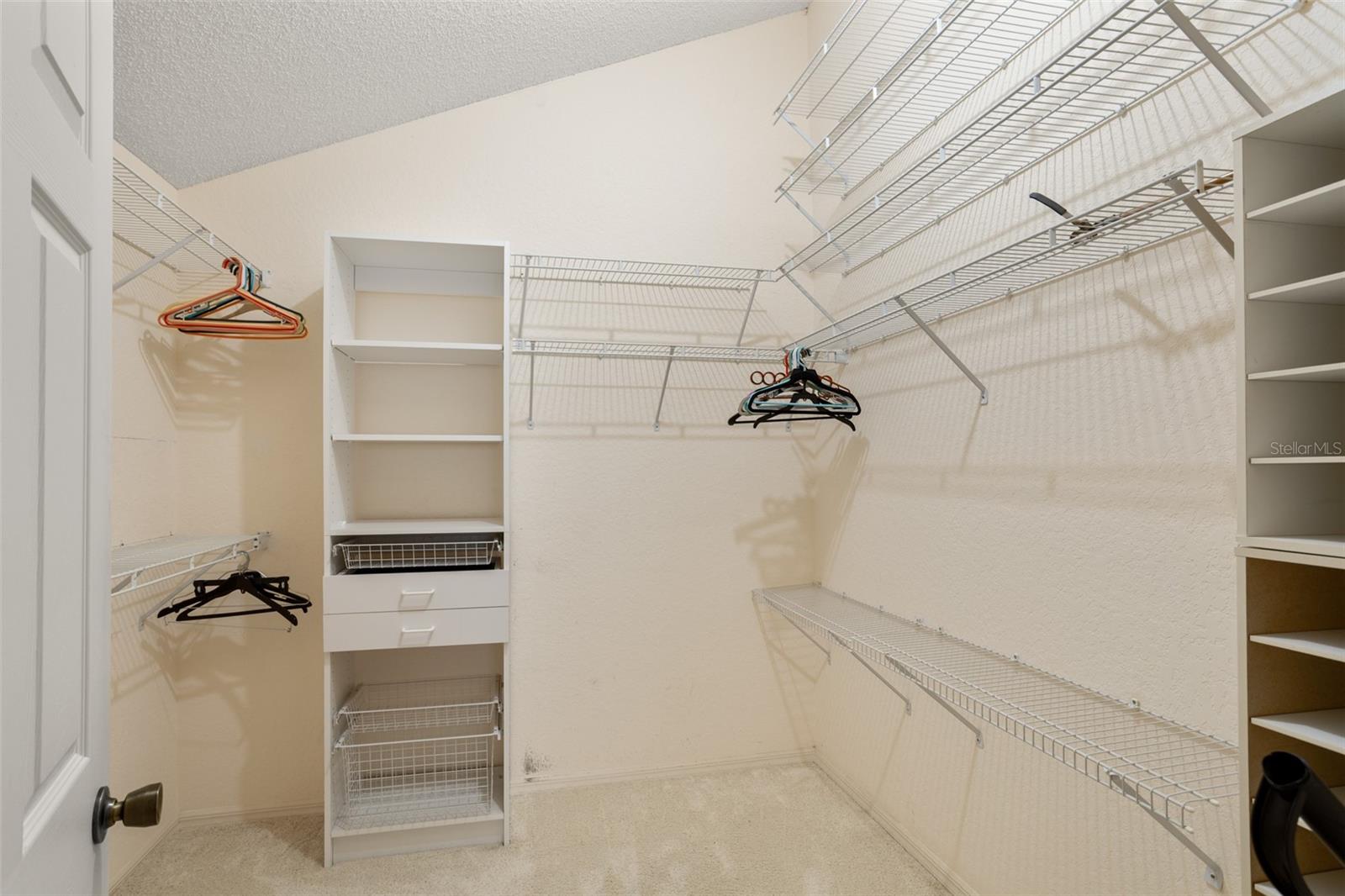 2740 HAMBLE VILLAGE LN — photo 27