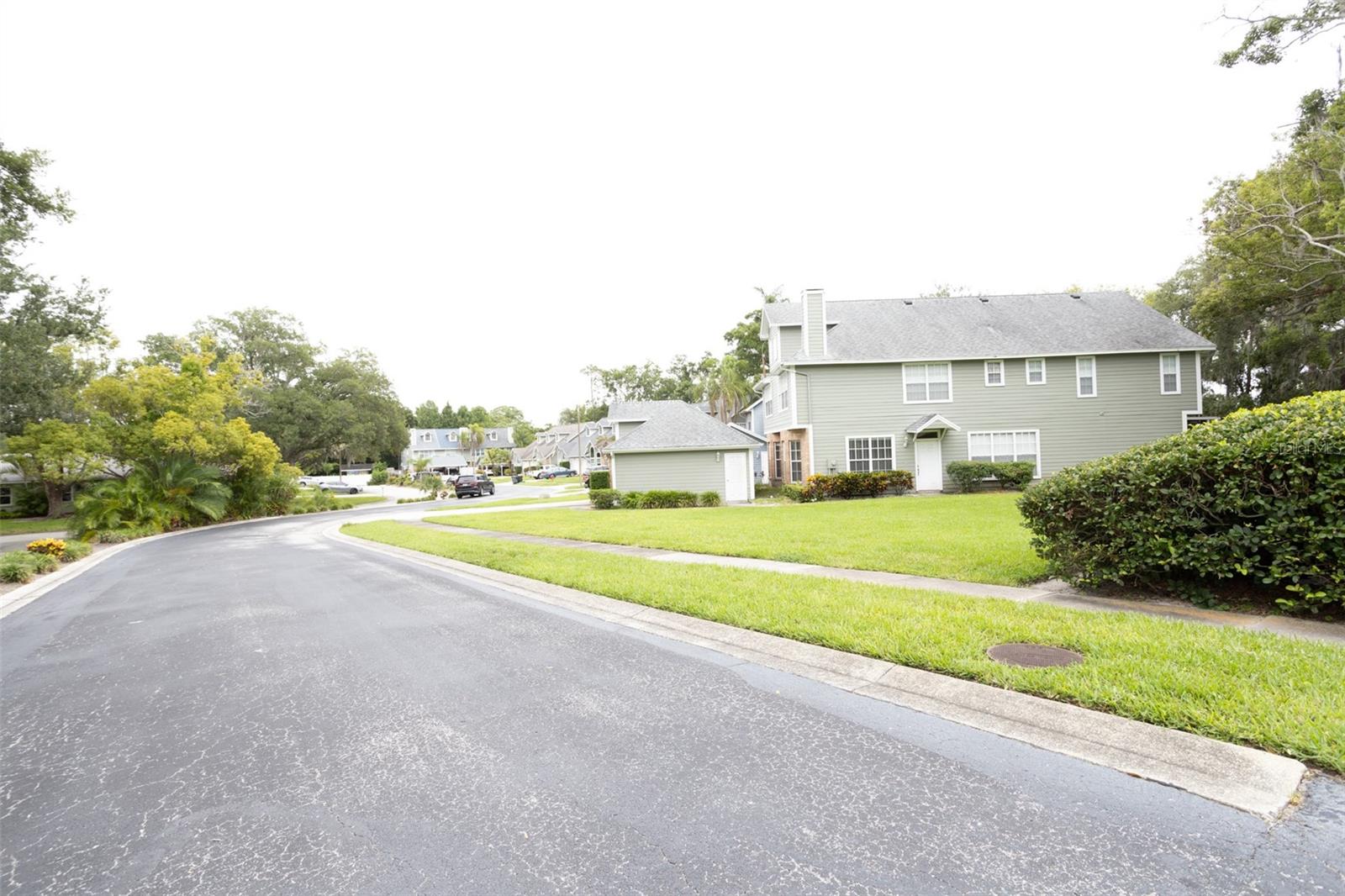 2740 HAMBLE VILLAGE LN — photo 3