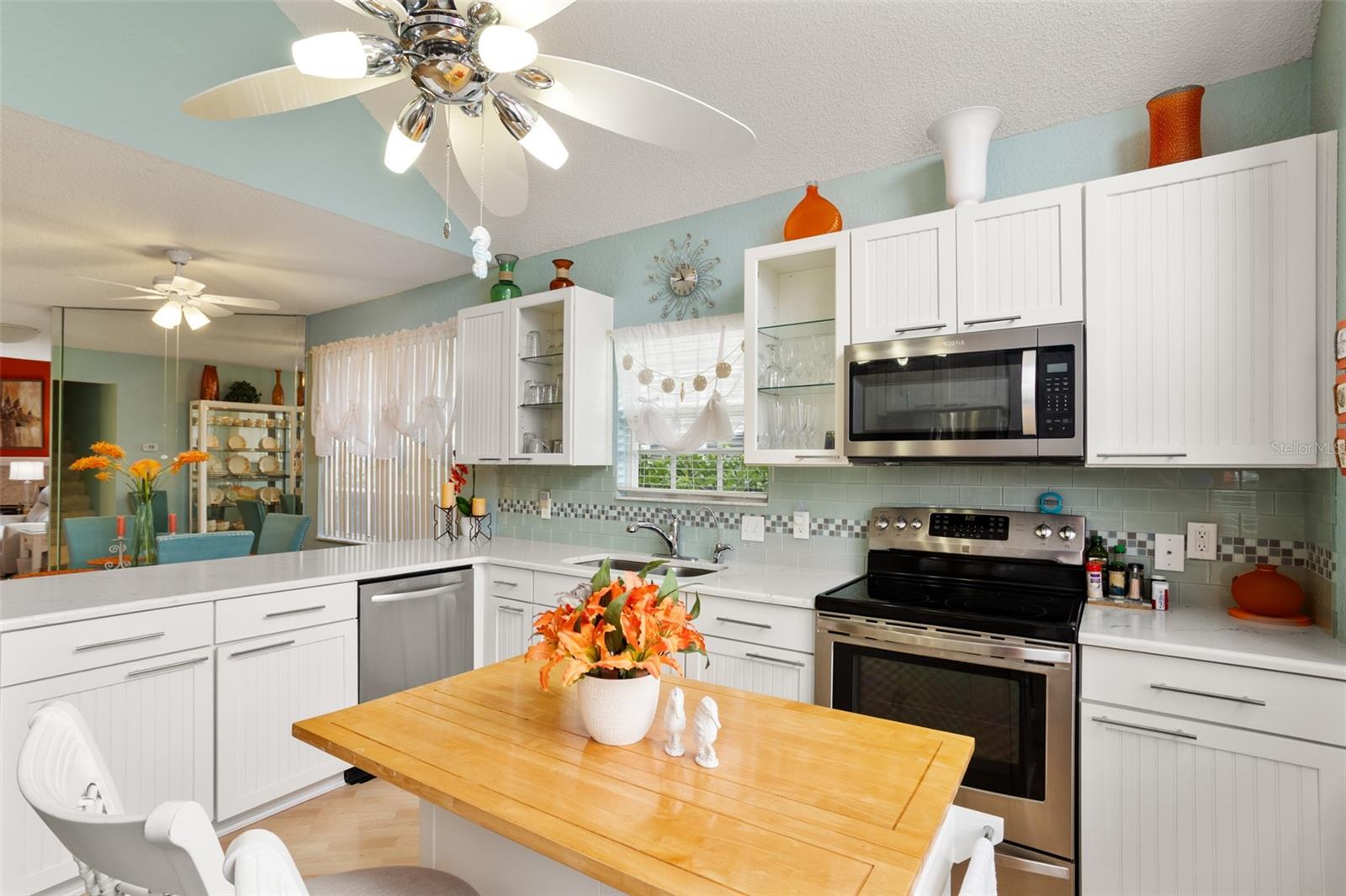 2740 HAMBLE VILLAGE LN — photo 17