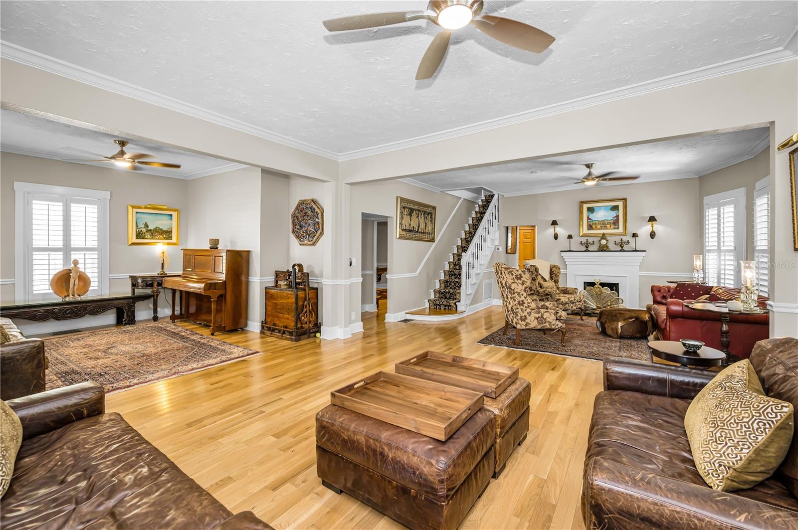732 NE OAK ST — photo 16