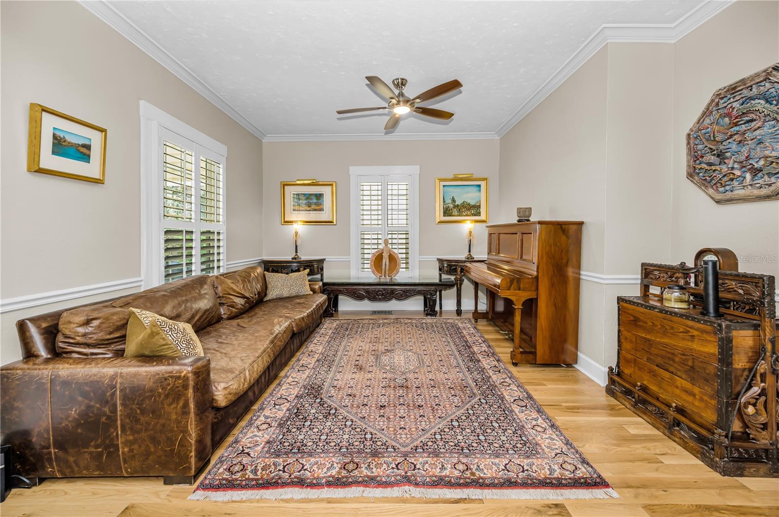 732 NE OAK ST — photo 11