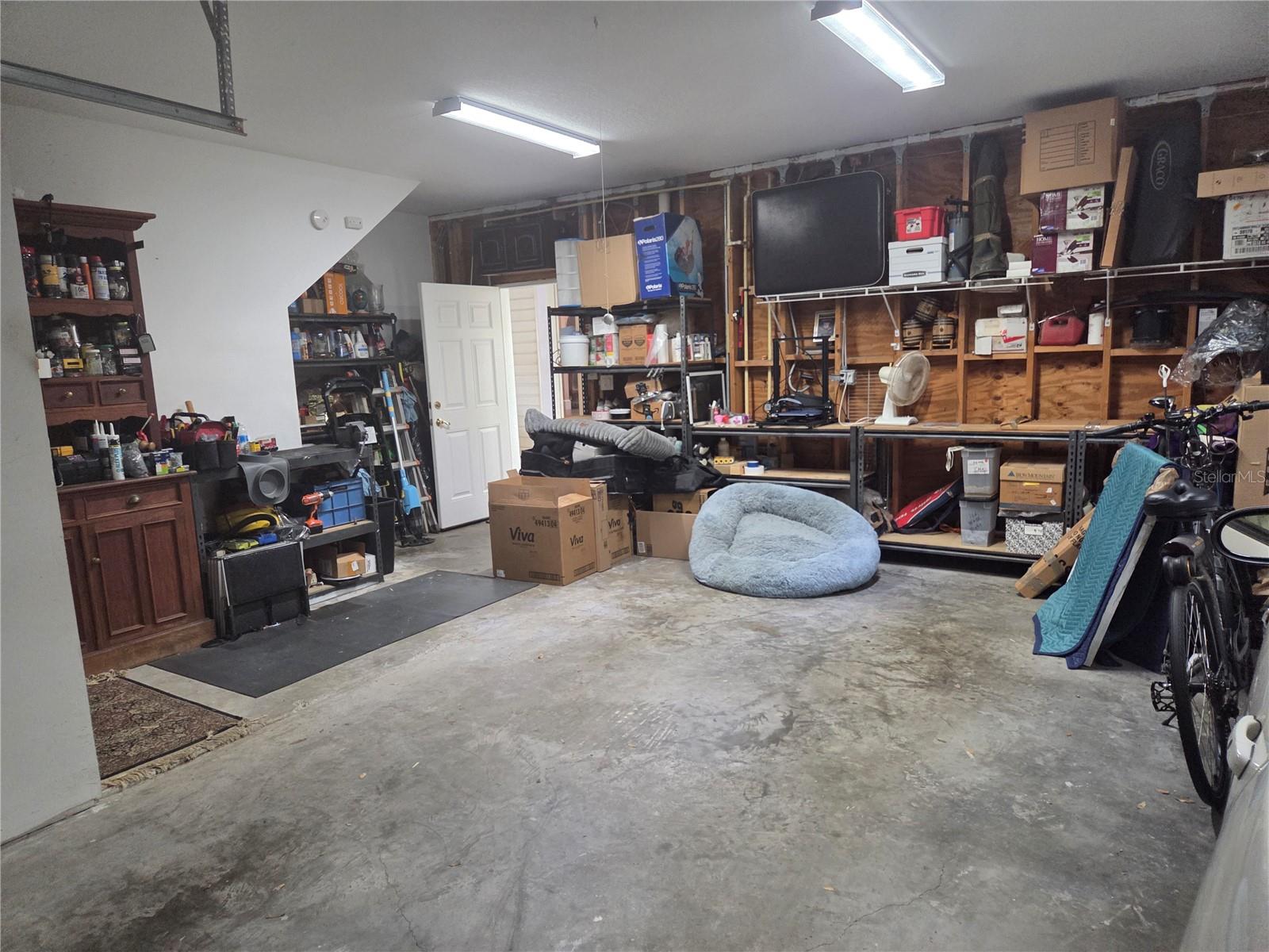 732 NE OAK ST — photo 73