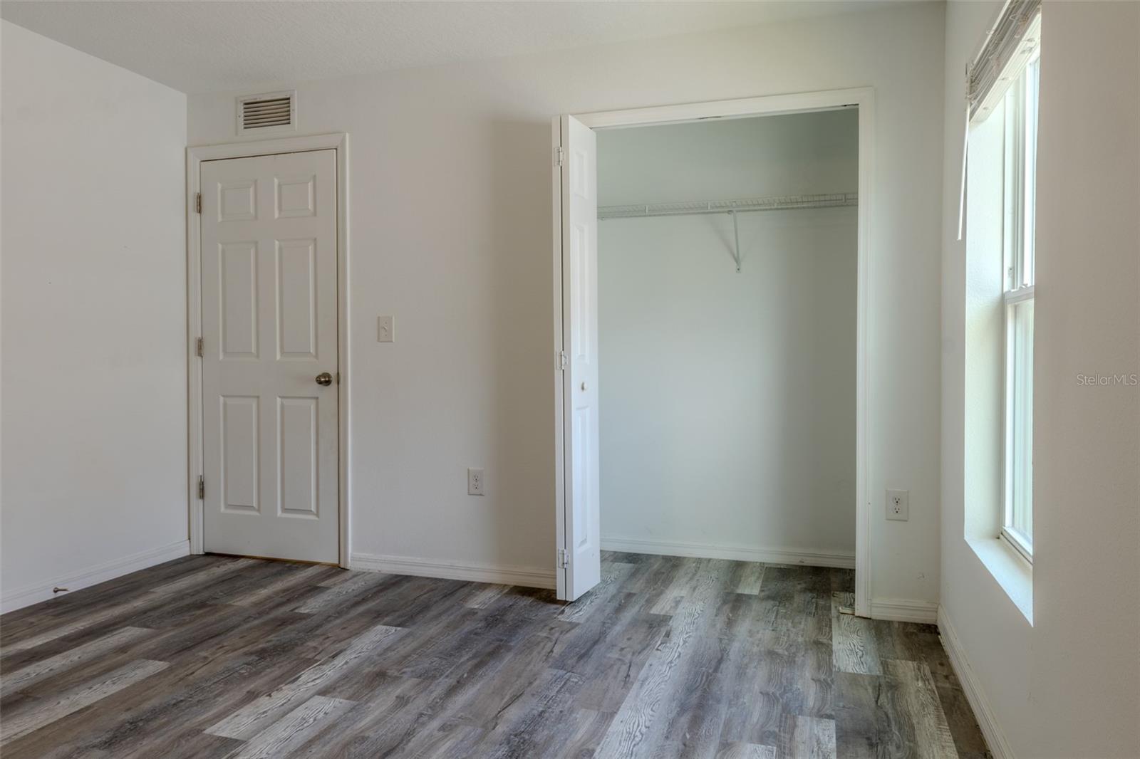 10205 CARP HOLLOW RD — photo 25