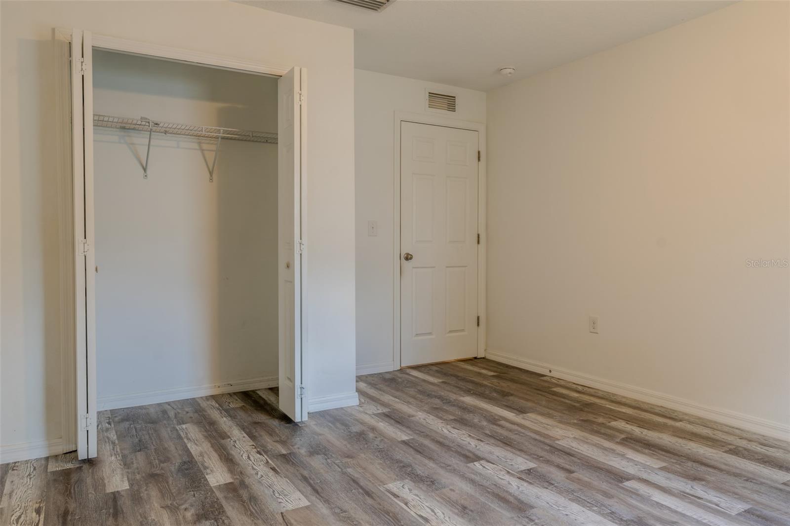 10205 CARP HOLLOW RD — photo 22
