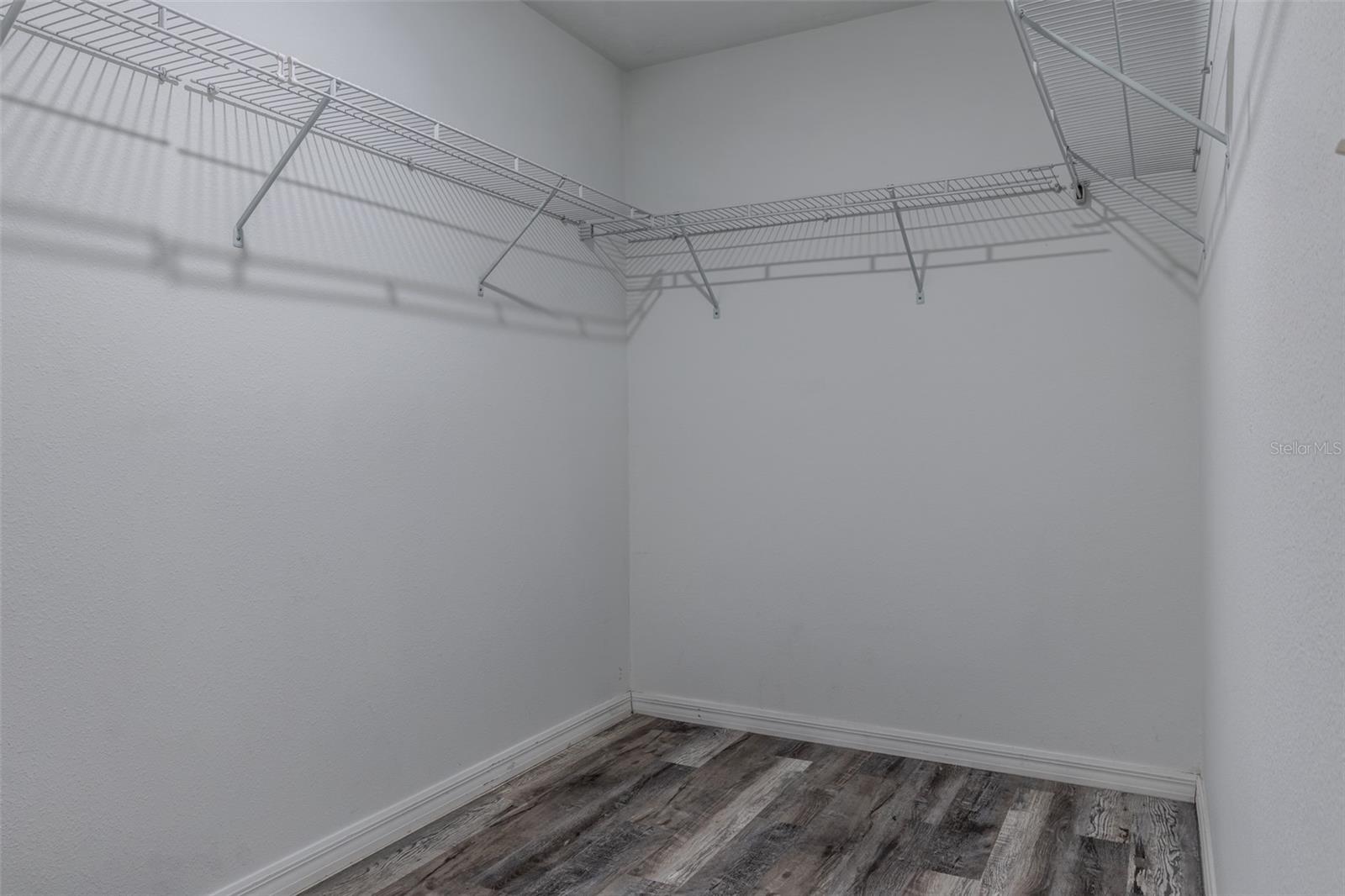 10205 CARP HOLLOW RD — photo 13