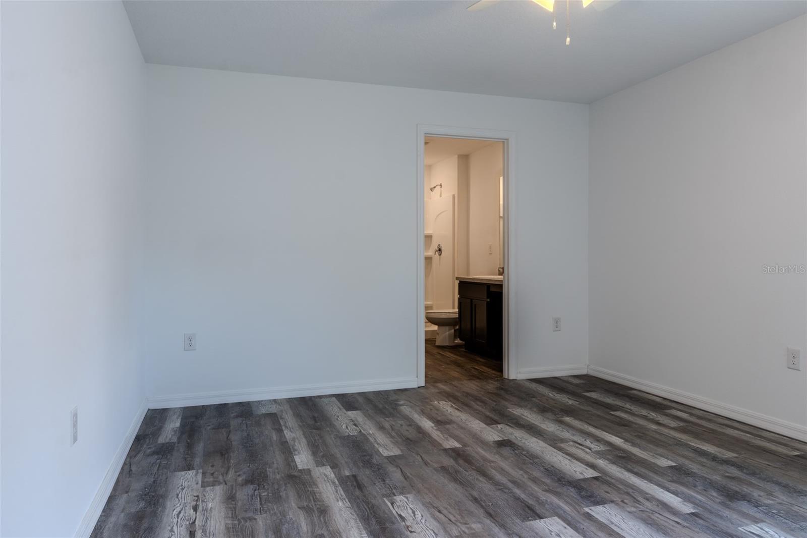 10205 CARP HOLLOW RD — photo 18