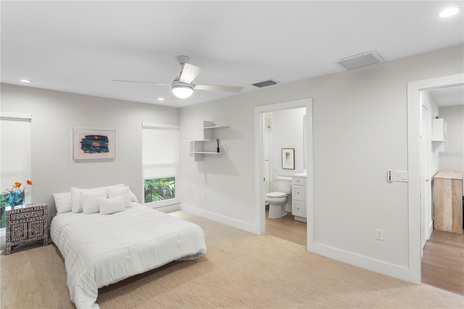 1428 PINE BAY DR — photo 33