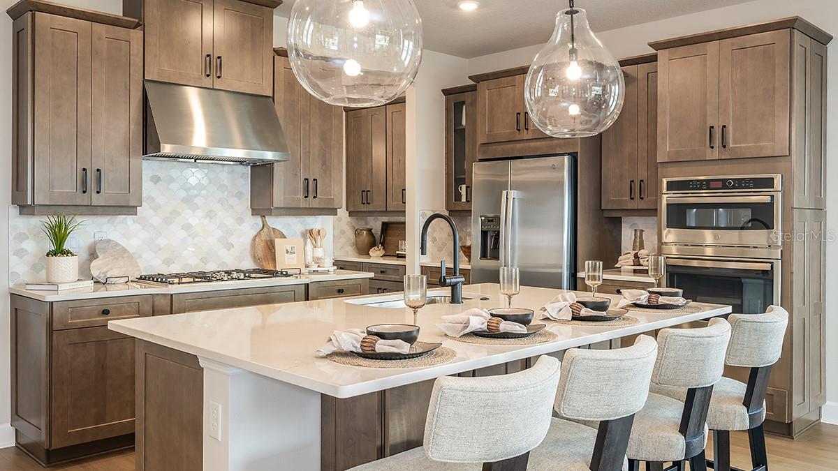 884 STEEL DR — photo 3