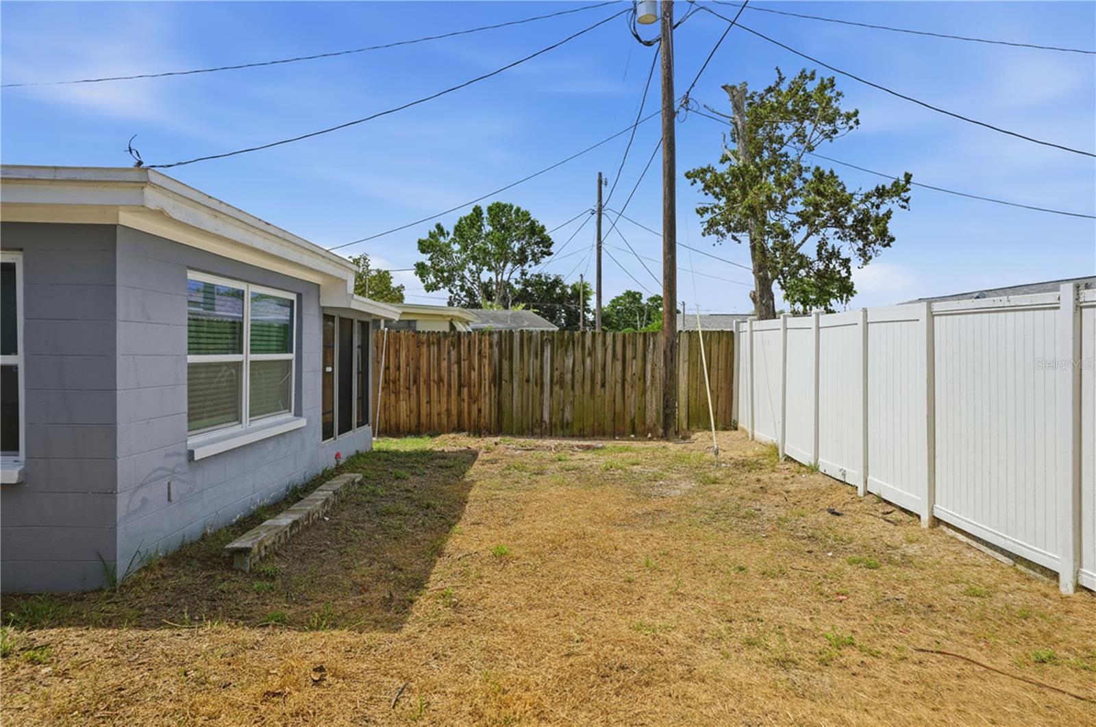 3301 ROSEFIELD DR — photo 36