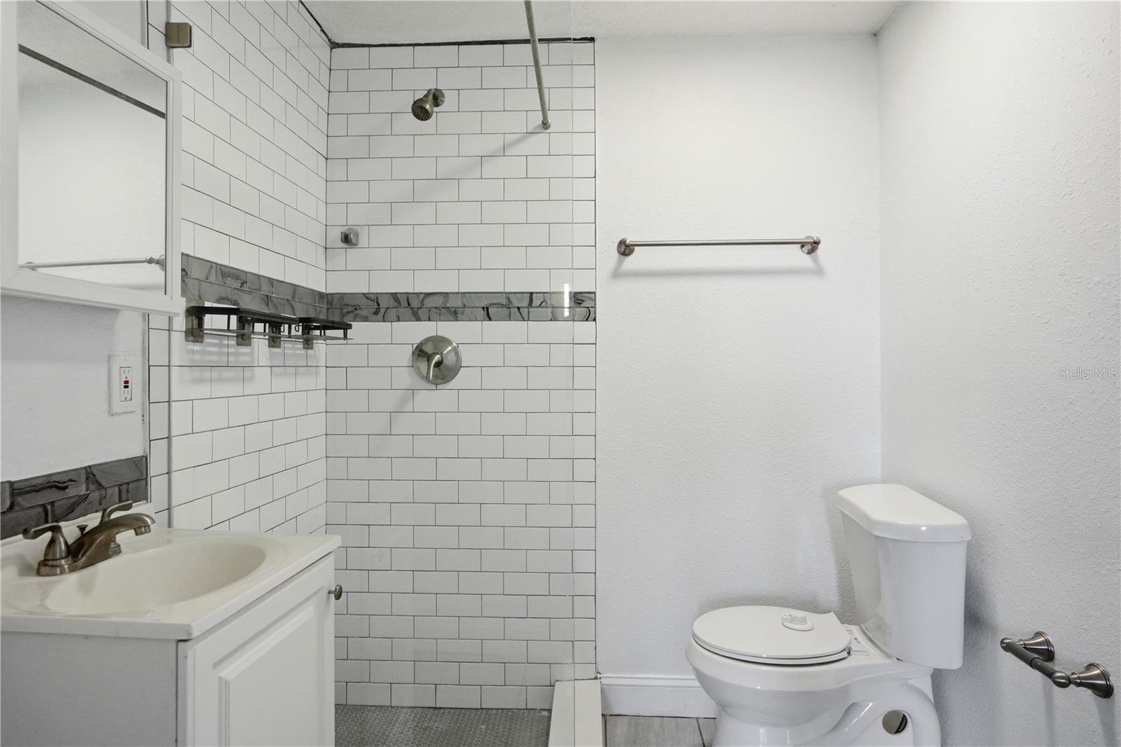 3301 ROSEFIELD DR — photo 26