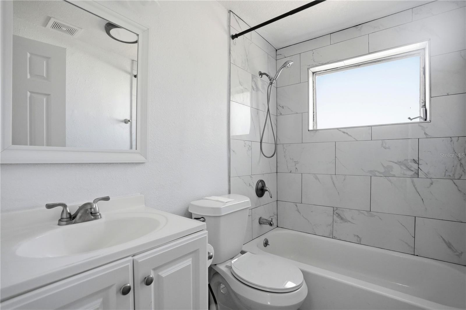 3301 ROSEFIELD DR — photo 34