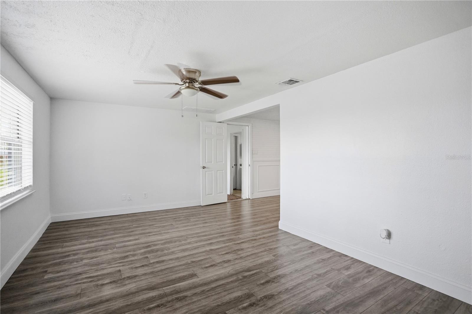 3301 ROSEFIELD DR — photo 28