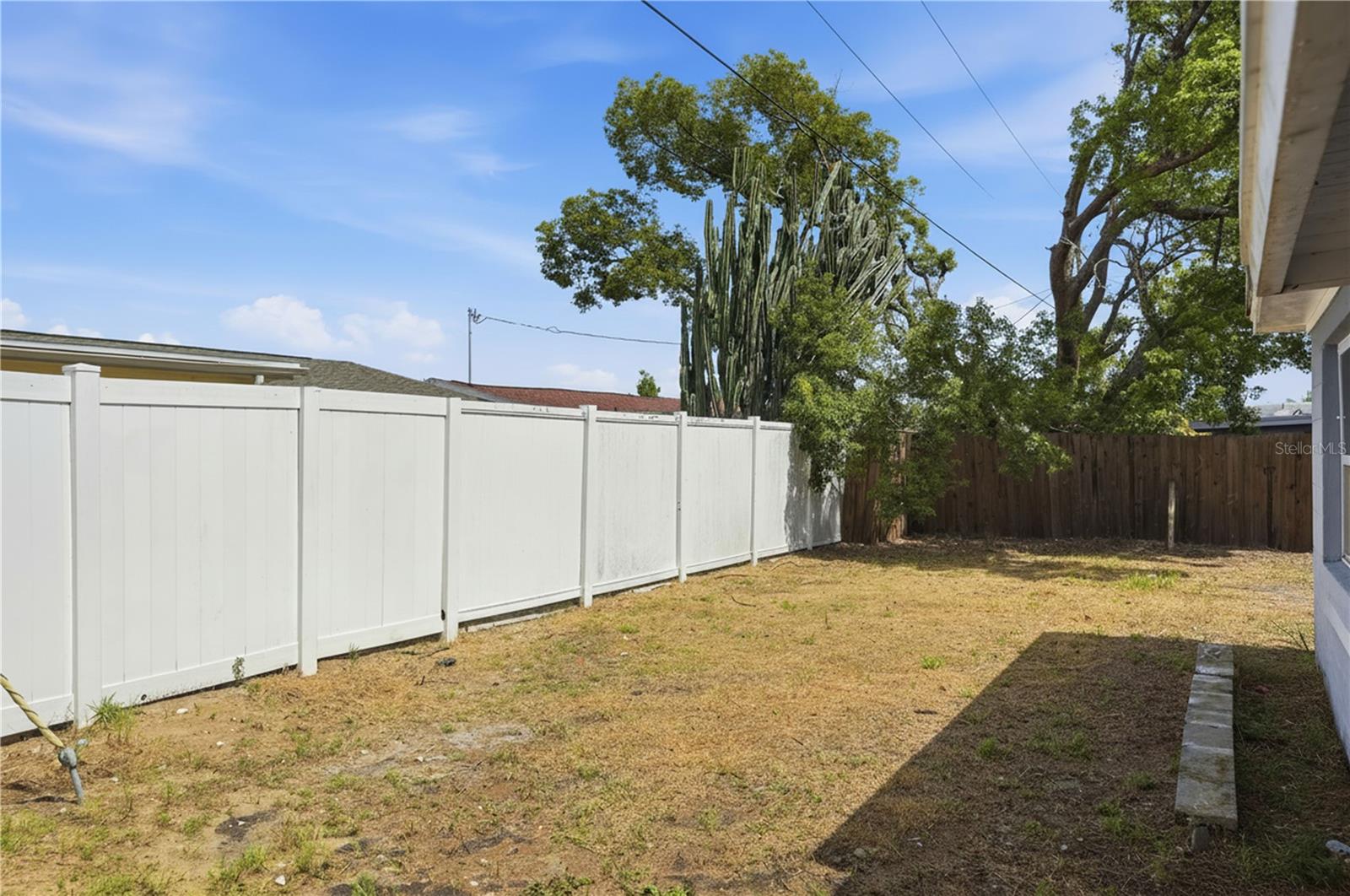 3301 ROSEFIELD DR — photo 35