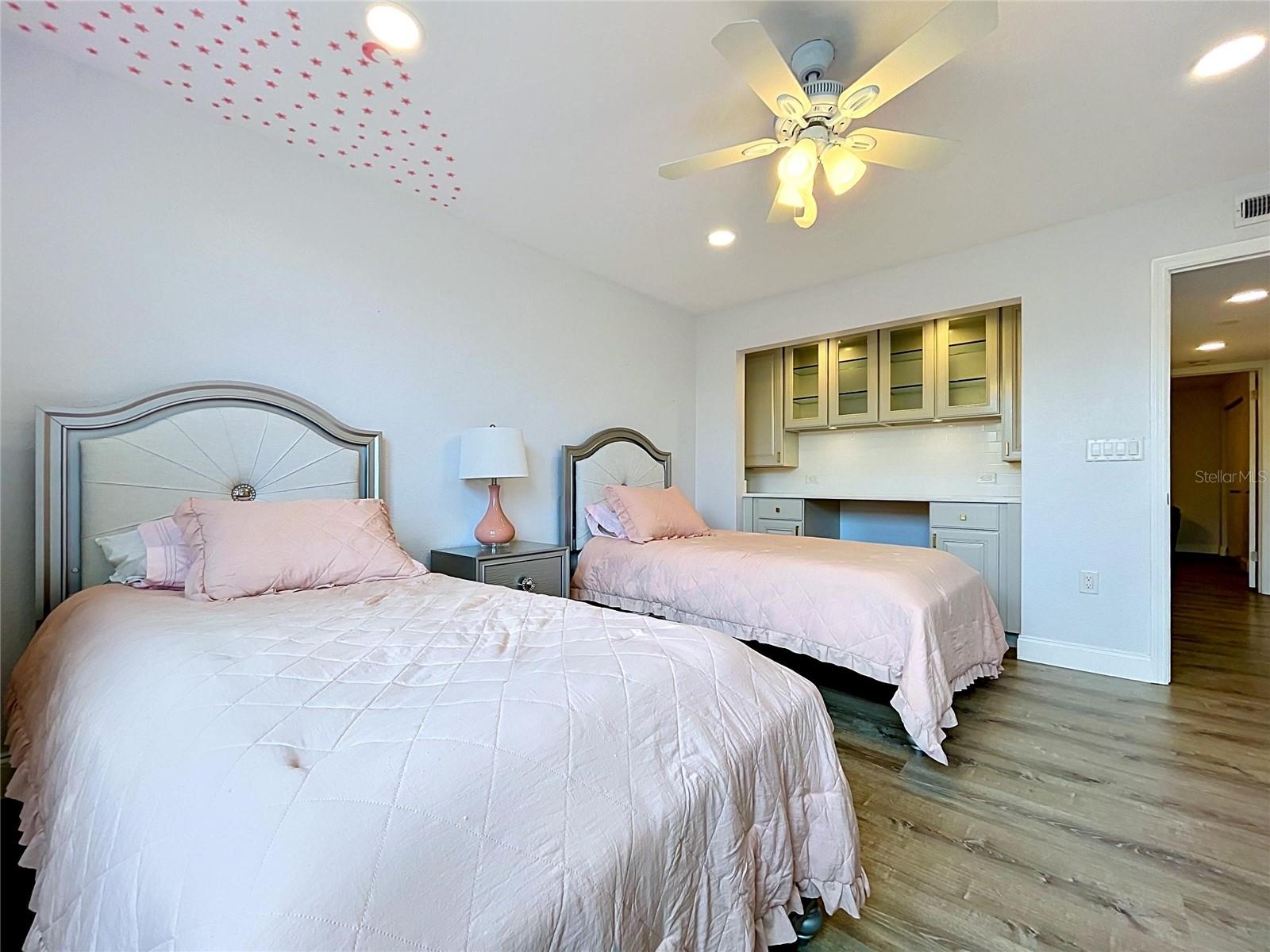 4651 1ST ST NE #311 — photo 29
