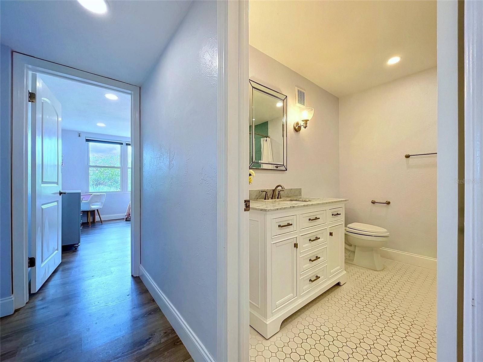 4651 1ST ST NE #311 — photo 31