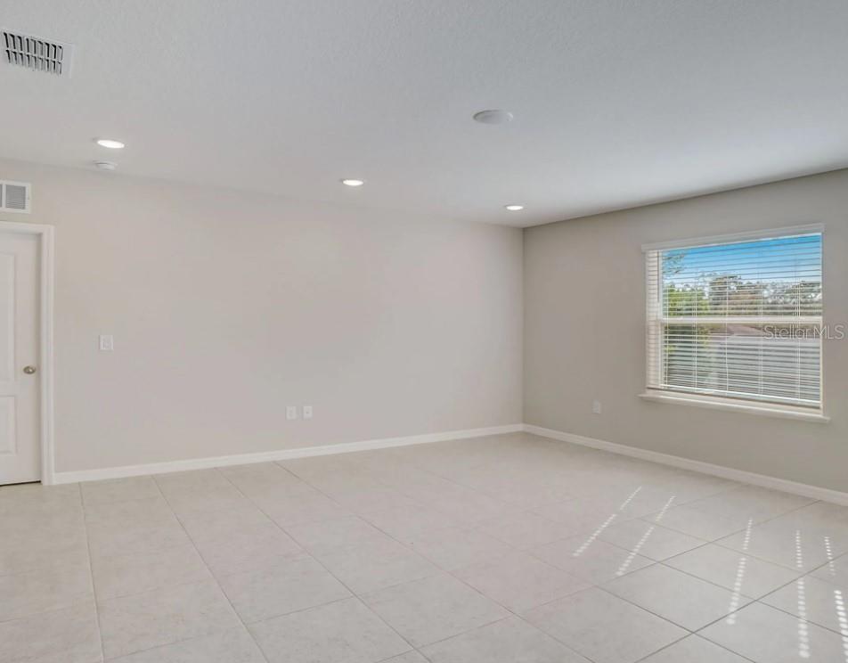 42 PALMETTO DR — photo 13