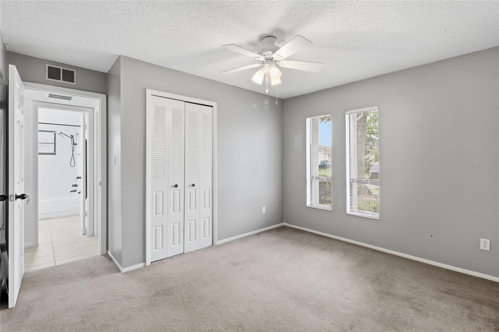 804 CENTERWOOD CT — photo 5