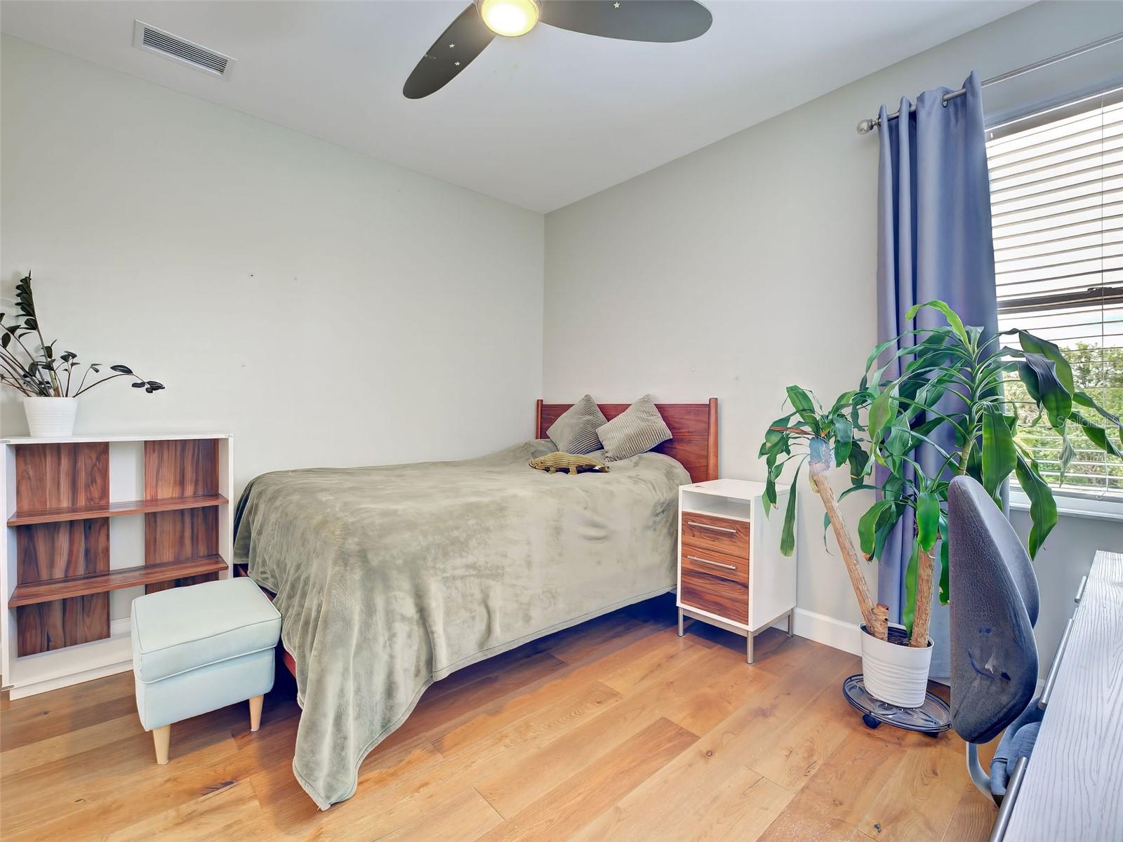 5026 HANGING MOSS LN — photo 38