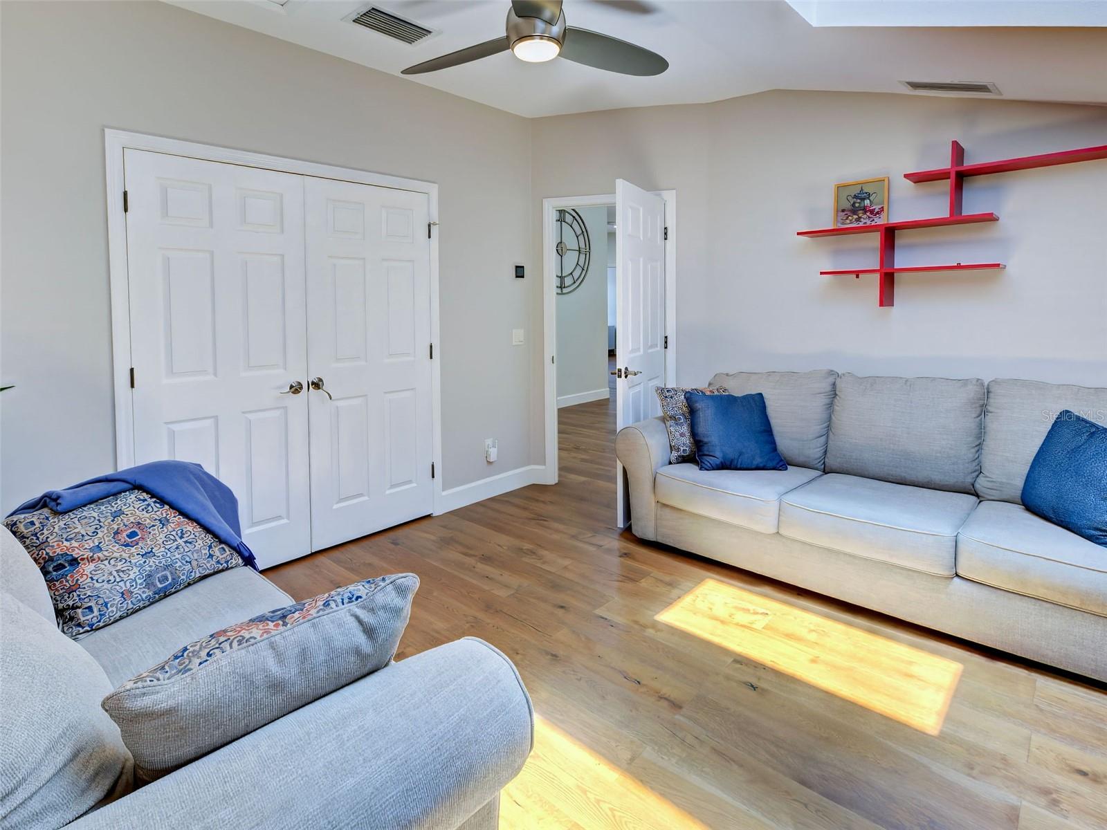 5026 HANGING MOSS LN — photo 37