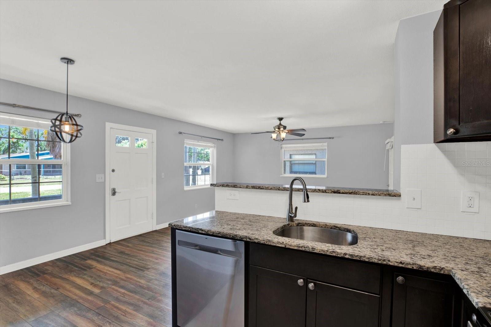 3813 W WISCONSIN AVE — photo 8