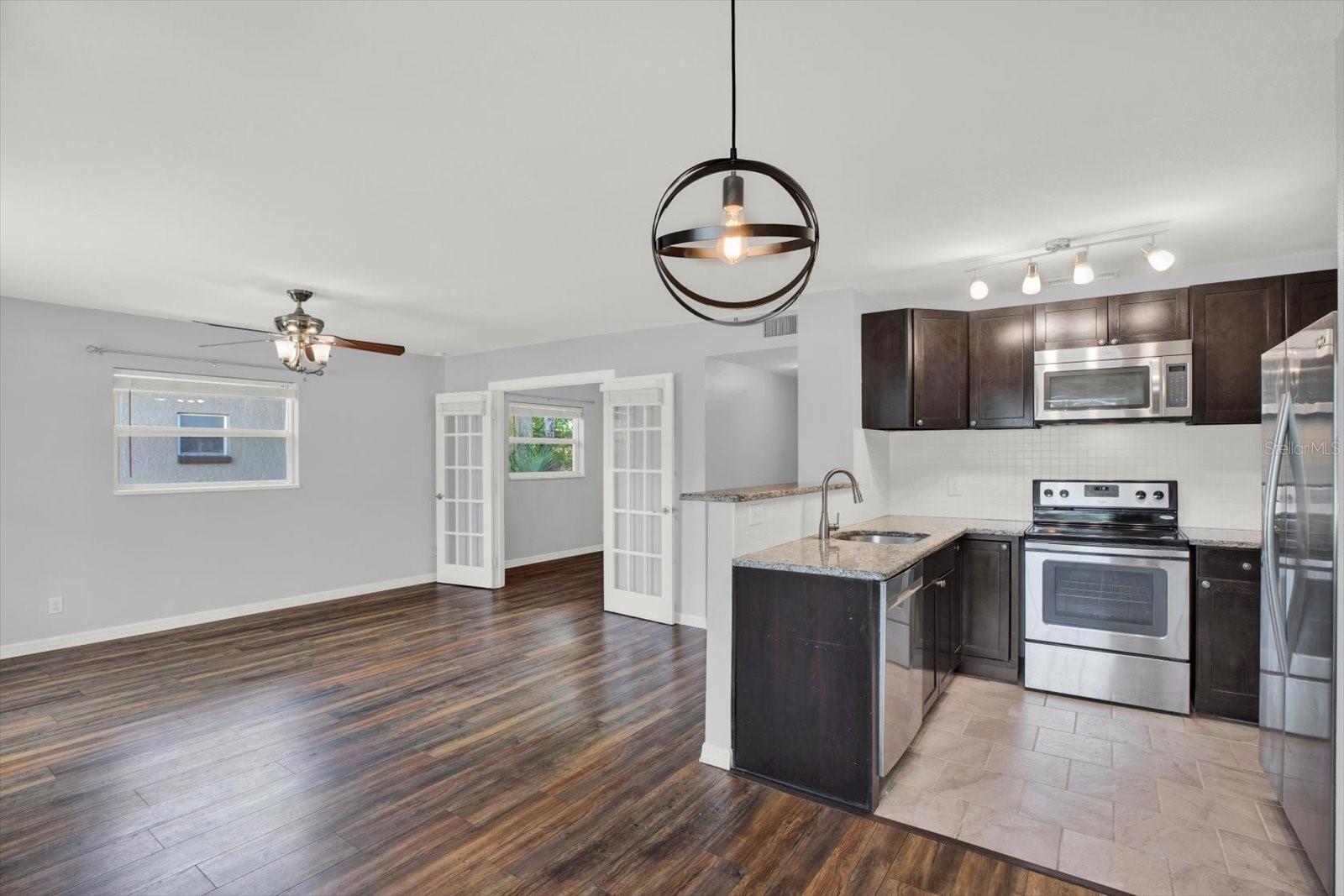 3813 W WISCONSIN AVE — photo 6