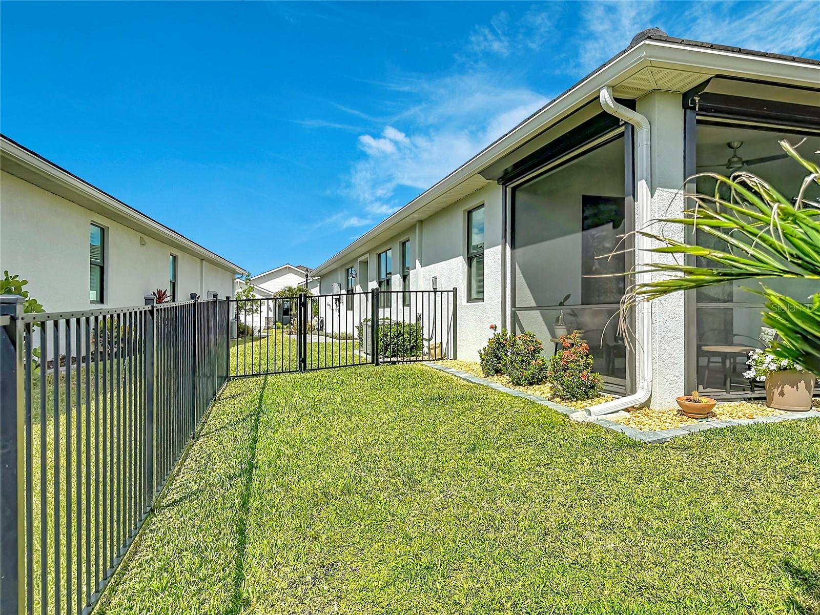 18604 DAYSPRING PL — photo 25