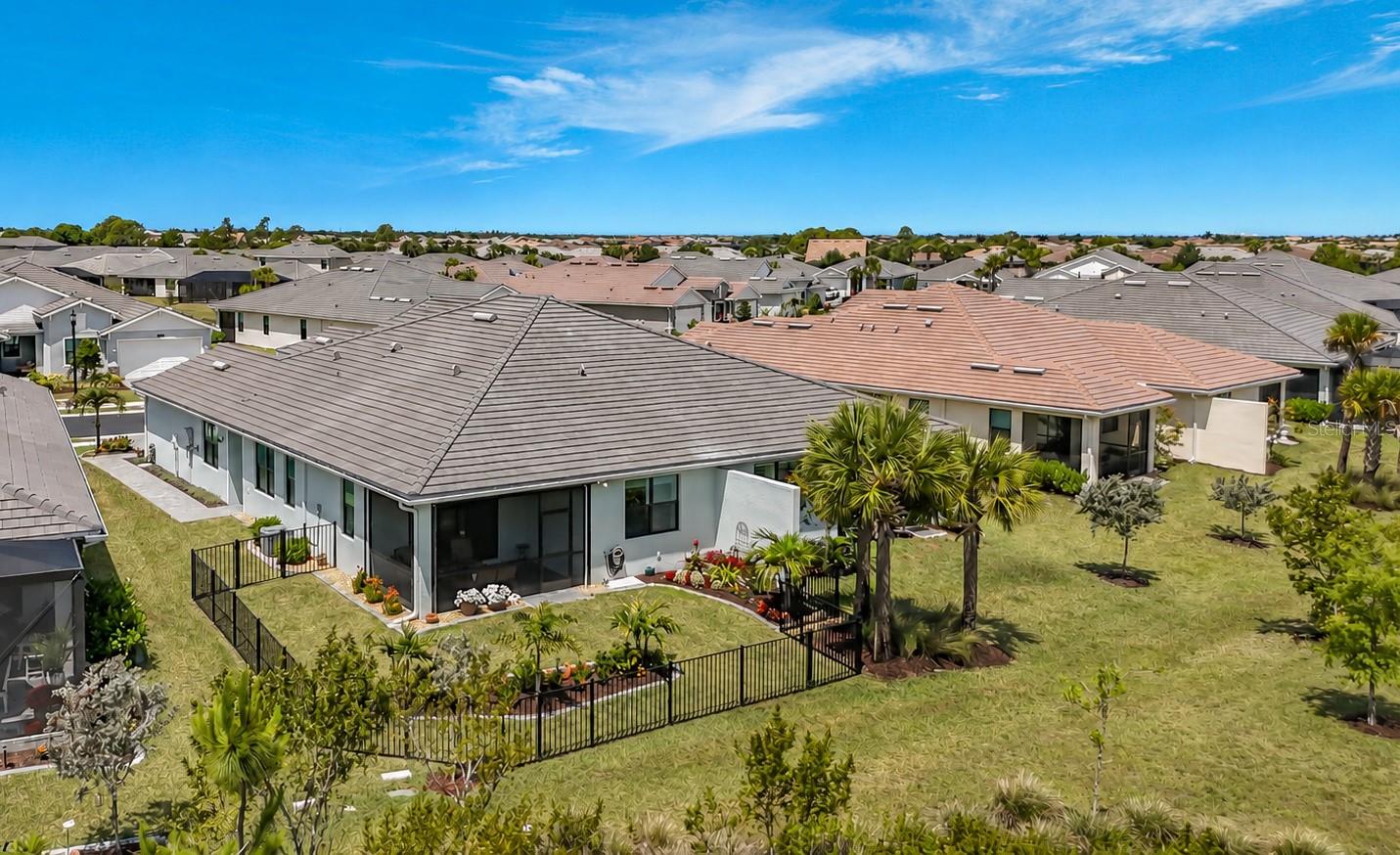 18604 DAYSPRING PL — photo 47
