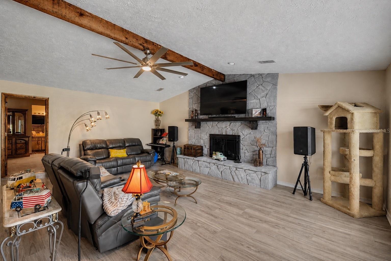 3110 SHADOW OAKS DR — photo 11