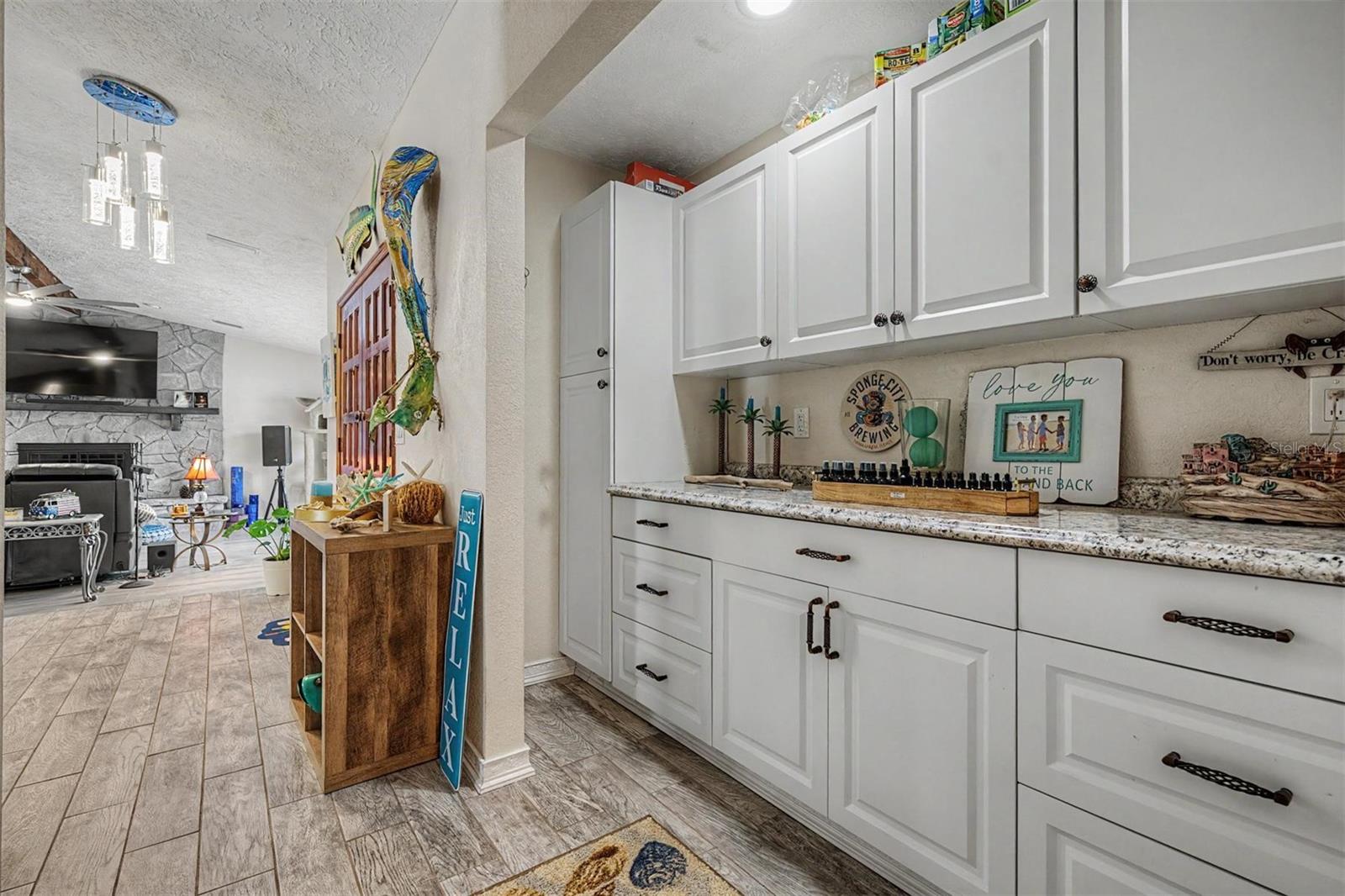 3110 SHADOW OAKS DR — photo 13