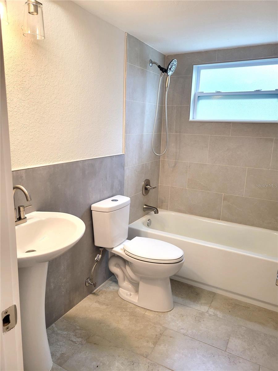 1835 MARYLAND AVE NE — photo 15