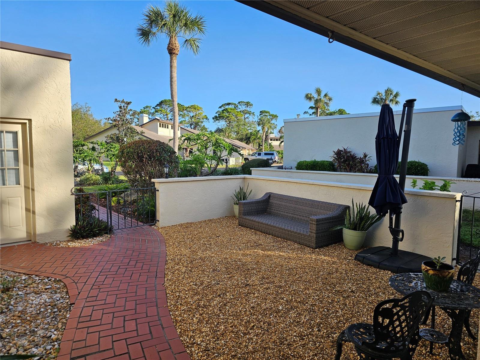 4522 LA JOLLA DR — photo 5