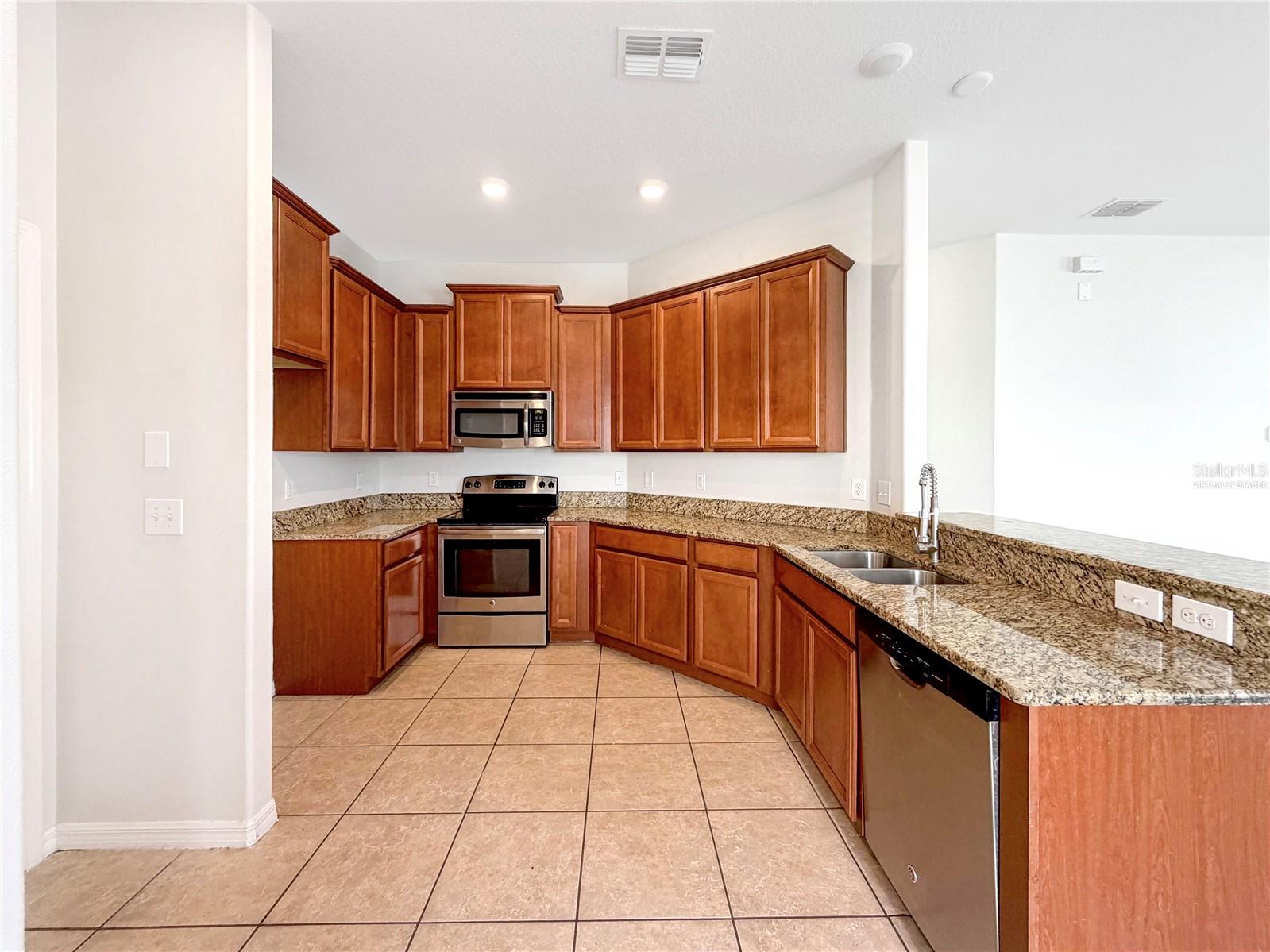 1969 HAWKS VIEW DR — photo 2