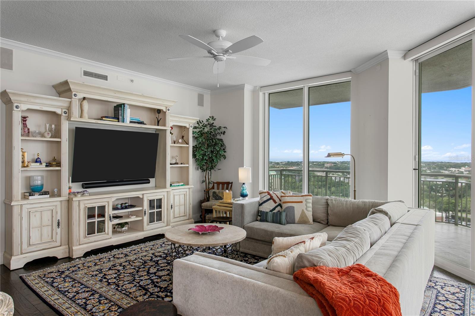 450 KNIGHTS RUN AVE #1208 — photo 10