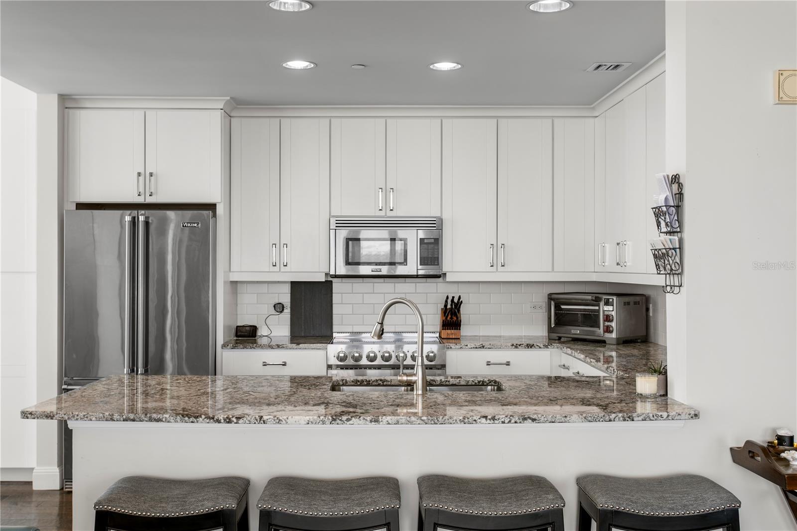 450 KNIGHTS RUN AVE #1208 — photo 23