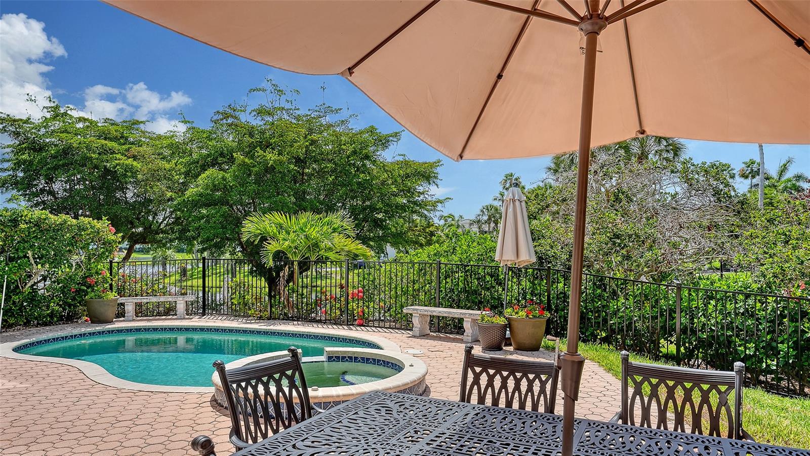 3563 FAIR OAKS LN — photo 36