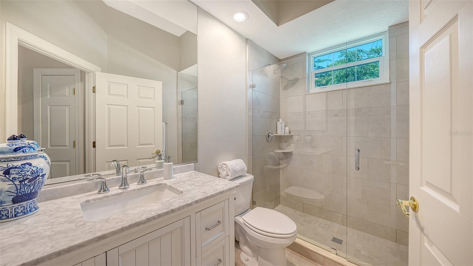 3563 FAIR OAKS LN — photo 27