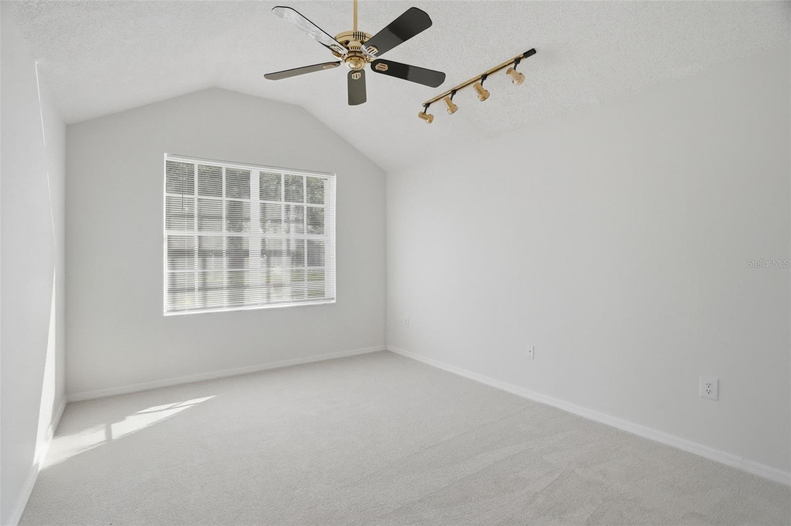 3166 STERLING ST — photo 28